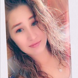 Meet your Posher, Haylea